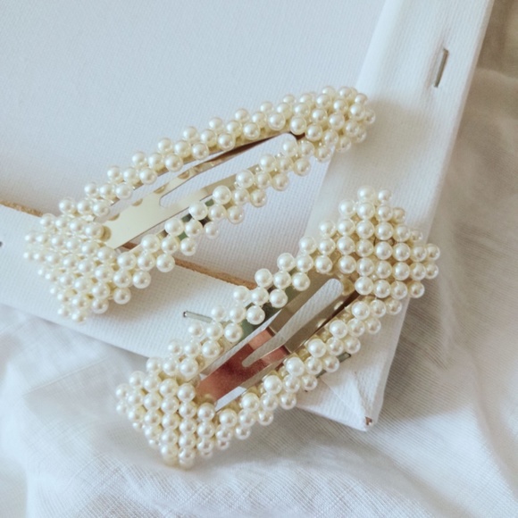 Set of 2 Imitation Pearl Beaded Gold Hair Clips - Picture 3 of 7